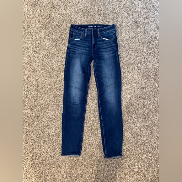 American Eagle Jeans— no rips - Picture 1 of 2